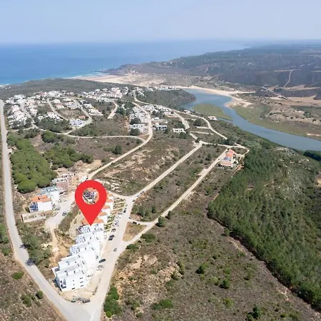 O Macarico - Walking Distance To Monte Clerigo And Amoreira Beaches * Aljezur